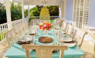 Dining-on-the-patio