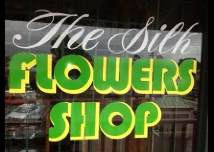 The Silk Flowers Shop logo